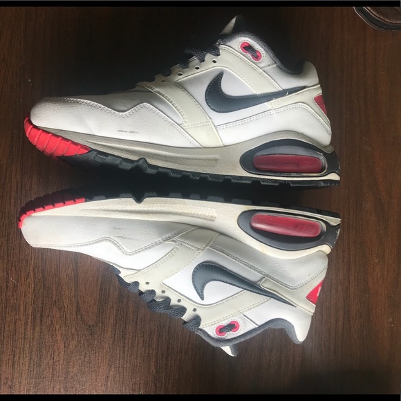 Shoes - Picture 3 of 6